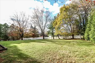 33 Green Pasture Rd, Bethel, CT 06801 - Photo 3