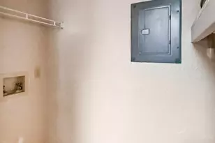 31 High St, East Hartford, CT 06118 - Photo 21