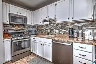 38 Glenrock, Norwalk, CT 06850 - Photo 11