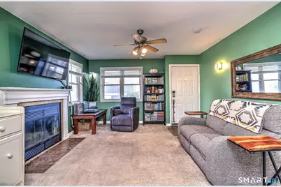 38 Glenrock #38, Norwalk, CT 06850 - Photo 3