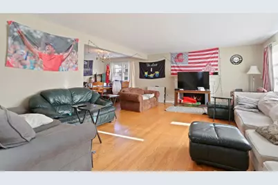 932 Thorme Street, Bridgeport, CT 06606 - Photo 7