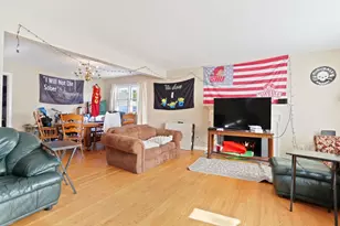 932 Thorme St, Bridgeport, CT 06606 - Photo 9