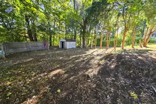 29 Courtland Ave, Waterbury, CT 06705 - Photo 35