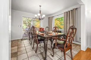 1 Skyline Dr, Danbury, CT 06810 - Photo 5