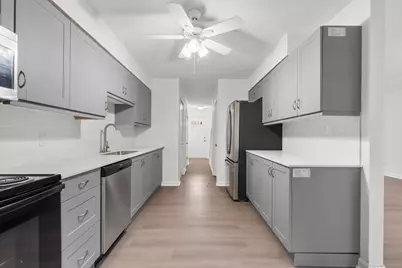 37 Orangewood West #37, Derby, CT 06418 - Photo 13