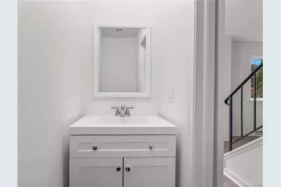 37 Orangewood West #37, Derby, CT 06418 - Photo 15