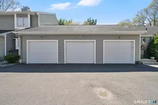 610 Sandstone Dr, South Windsor, CT 06074 - Photo 3