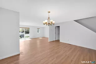 610 Sandstone Dr, South Windsor, CT 06074 - Photo 9