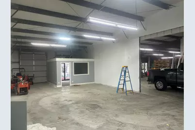 9 Moody Street #7-10, Enfield, CT 06082 - Photo 5