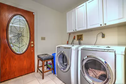 920 Green Circle, Orange, CT 06477 - Photo 21