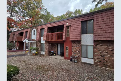 35 Woodsedge Drive #APT 4C, Newington, CT 06111 - Photo 1
