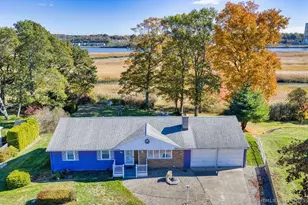 86 Bridgeview Pl, Stratford, CT 06614 - Photo 3