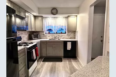 43 Brockton Court #43, Beacon Falls, CT 06403 - Photo 1