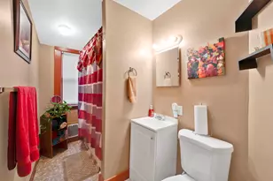 77 Harold St, Hartford, CT 06112 - Photo 23