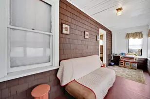 77 Harold St, Hartford, CT 06112 - Photo 25