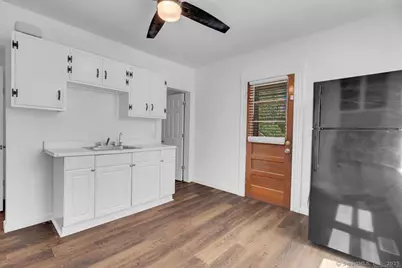 84 Dewey Street, Bridgeport, CT 06605 - Photo 7