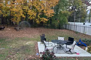 301 Wall St, Meriden, CT 06450 - Photo 3