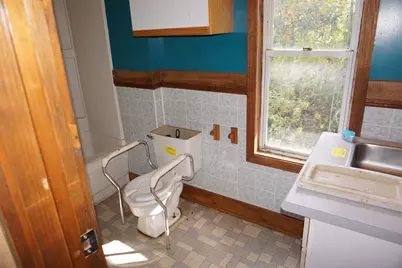 327 Orange Street, Springfield, MA 01014 - Photo 25