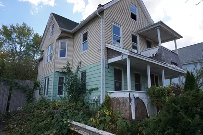 327 Orange Street, Springfield, MA 01014 - Photo 3