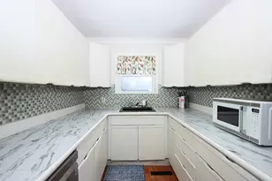 20 Carriage Dr Ext, Clinton, CT 06413 - Photo 9