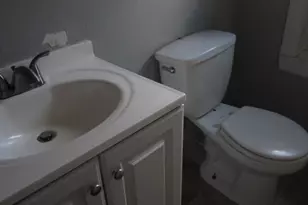 13 Hampshire St, Holyoke, MA 01014 - Photo 13