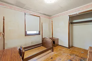 135 Williamson Dr, Waterbury, CT 06710 - Photo 33