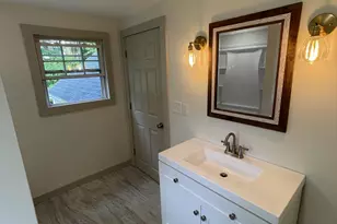 56 N Maple St, Enfield, CT 06082 - Photo 17