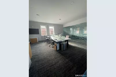 40 Bank Street, New London, CT 06320 - Photo 9