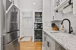 253 Mayfield Dr, Trumbull, CT 06611 - Photo 9