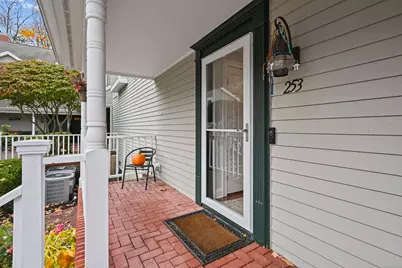 253 Mayfield Drive #253, Trumbull, CT 06611 - Photo 3