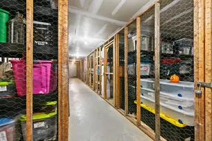 253 Mayfield Dr, Trumbull, CT 06611 - Photo 27