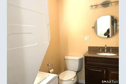 31 Locust Circle #31, Rocky Hill, CT 06067 - Photo 5