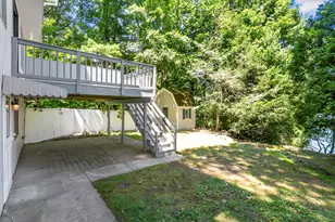 142 Chatham Terrace, Bridgeport, CT 06606 - Photo 25