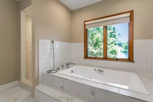 142 Chatham Terrace, Bridgeport, CT 06606 - Photo 15