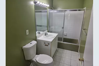 100 Kane Street #APT D10, West Hartford, CT 06119 - Photo 11