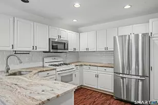 15 Greenwich Ln, Avon, CT 06001 - Photo 3