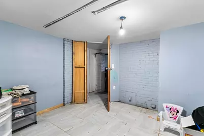 47 Lenox Avenue, Bridgeport, CT 06605 - Photo 33