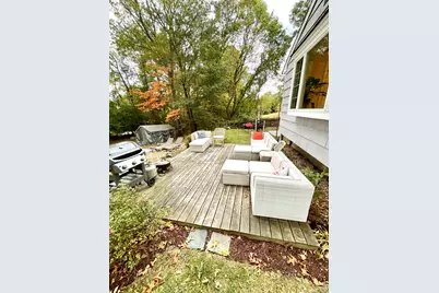 357 Harvester Road, Fairfield, CT 06825 - Photo 9