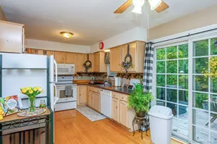 38 Surrey Ln, Torrington, CT 06790 - Photo 7