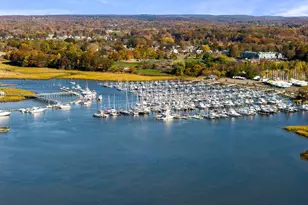 31 Pawson Rd, Branford, CT 06405 - Photo 5