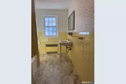 31 Pawson Road, Branford, CT 06405 - Photo 13