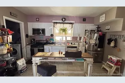 [Address not provided], Bridgeport, CT 06607 - Photo 9