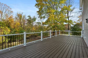 6 Vista St, Danbury, CT 06811 - Photo 27