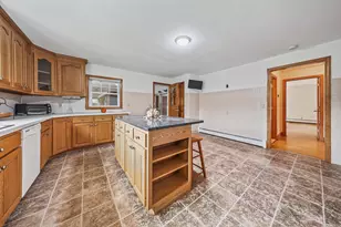 9 Sunset Dr, Middlefield, CT 06481 - Photo 11