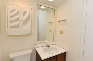 272 Heritage Vlg, Southbury, CT 06488 - Photo 11