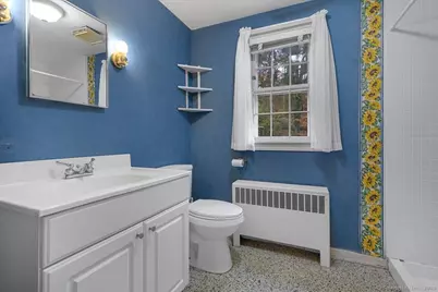 19 Armory Street, Hamden, CT 06517 - Photo 17