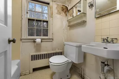 19 Armory Street, Hamden, CT 06517 - Photo 23