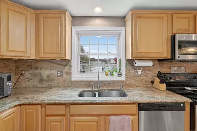 103 Sparrowbush Road, East Hartford, CT 06108 - Photo 3