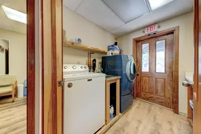 141 Dowd Avenue, Canton, CT 06019 - Photo 11