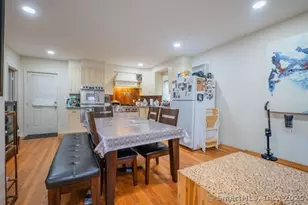 318 Congress Ave, Waterbury, CT 06708 - Photo 9